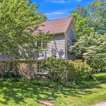 Point O' Woods Villa Benton Harbor Exteriör bild