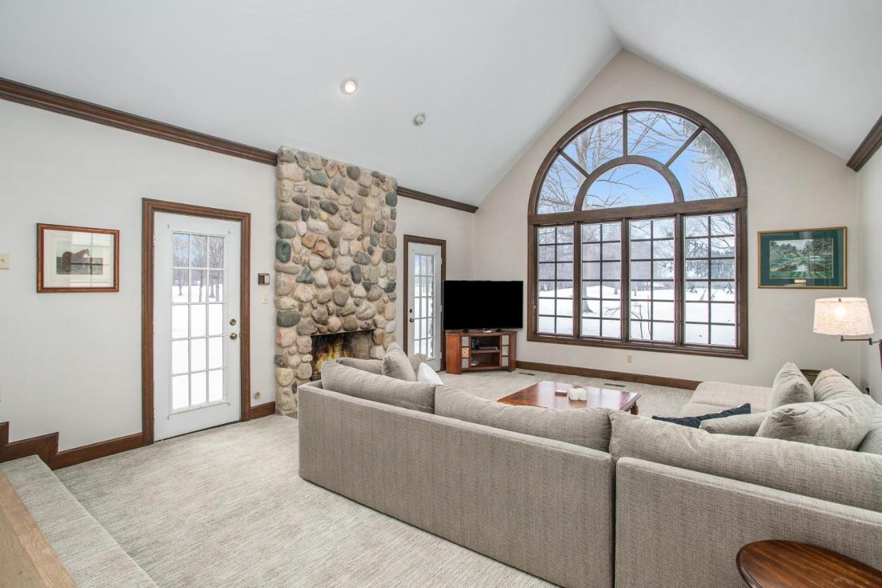 Point O' Woods Villa Benton Harbor Exteriör bild