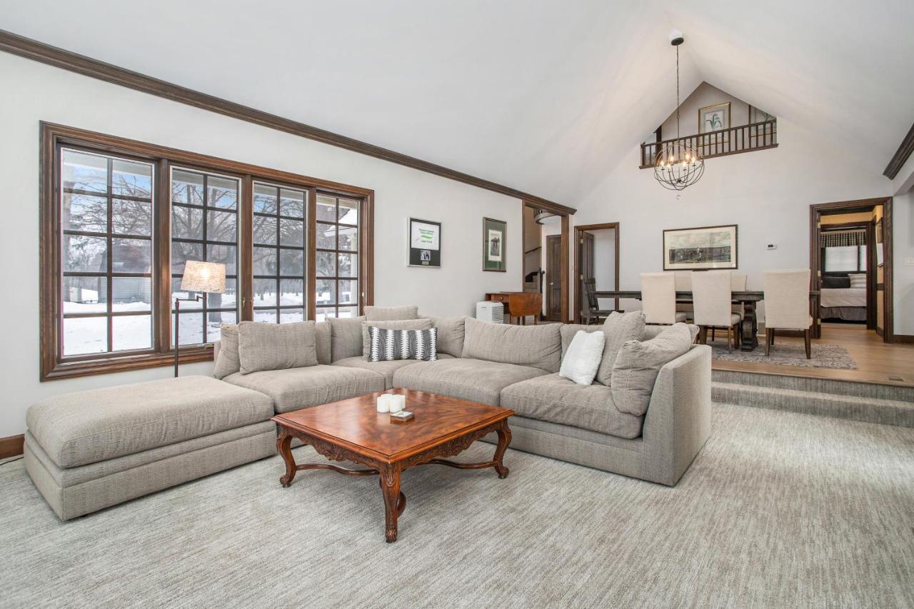 Point O' Woods Villa Benton Harbor Exteriör bild